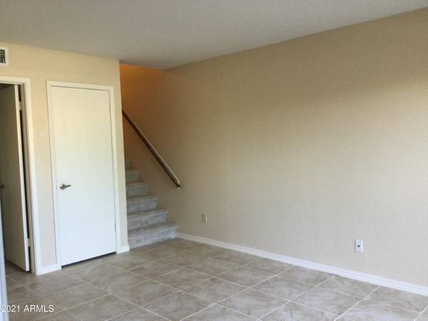 Mesa, AZ 85202,2121 S PENNINGTON Street #64