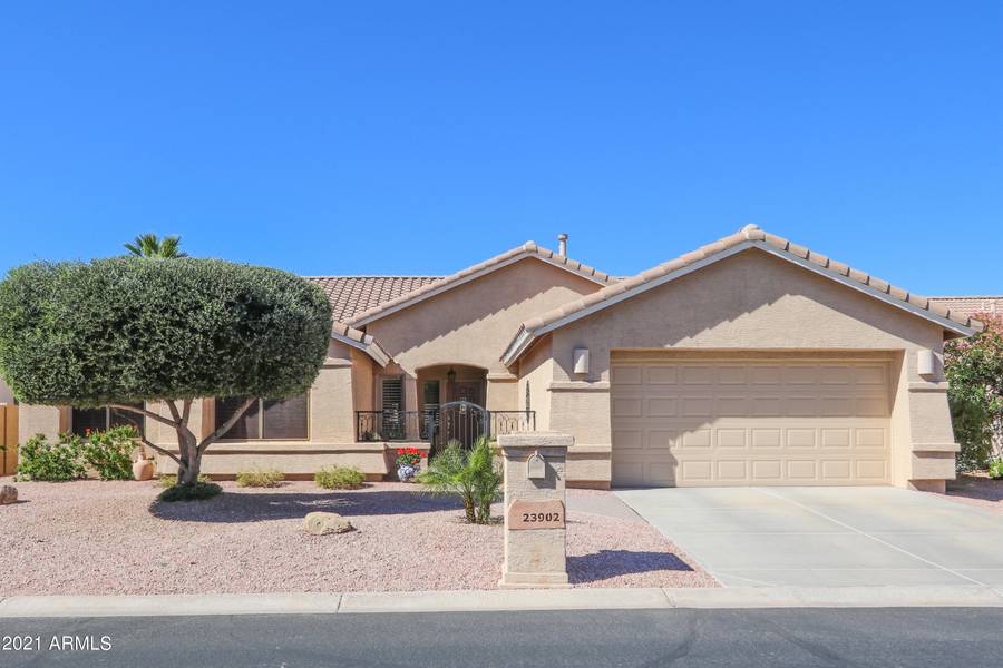 23902 S BERRYBROOK Drive, Sun Lakes, AZ 85248