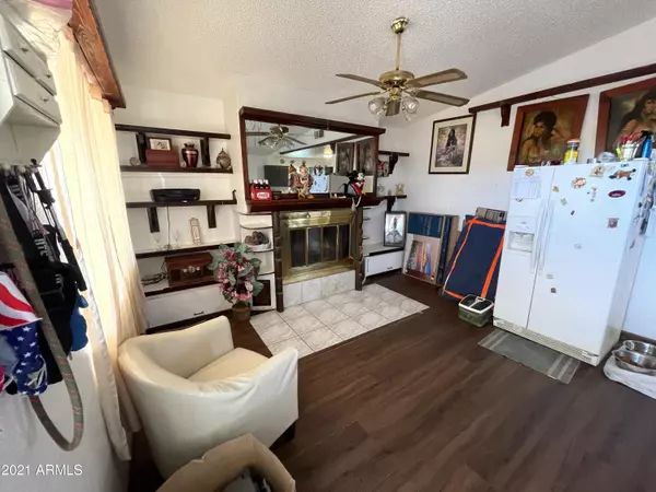 Glendale, AZ 85301,6106 W PALMAIRE Avenue