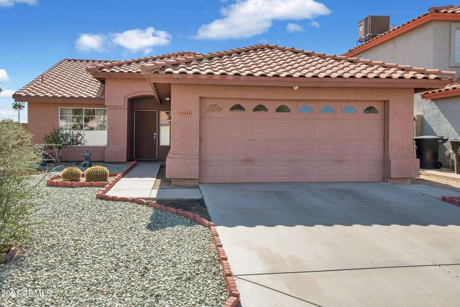 11411 W GOLDEN Lane, Peoria, AZ 85345