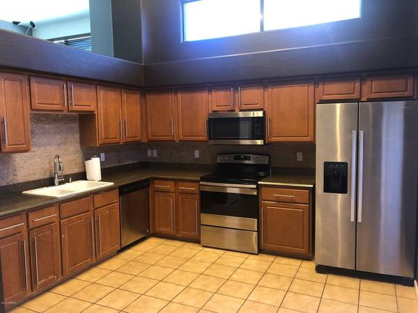 Tempe, AZ 85281,330 S FARMER Avenue #112