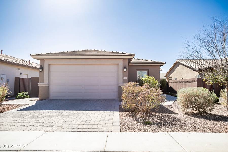 1493 W DOVE TREE Avenue, San Tan Valley, AZ 85140