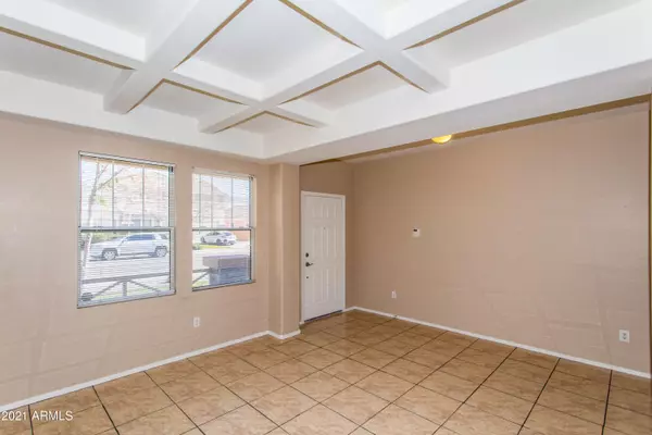 Glendale, AZ 85303,7634 N 72ND Avenue