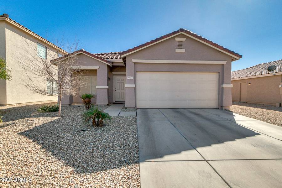 9627 W CORDES Road, Tolleson, AZ 85353