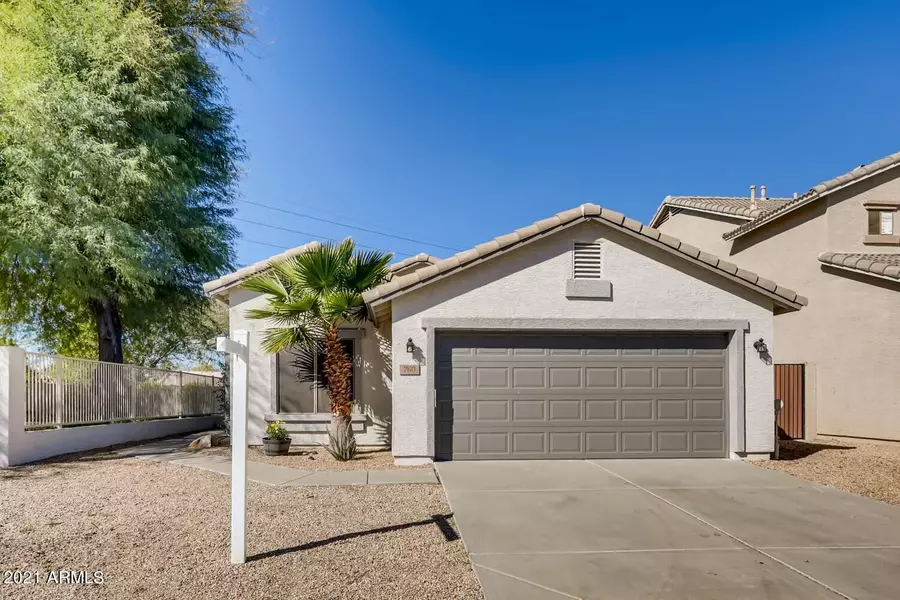 760 S 27TH Place, Mesa, AZ 85204