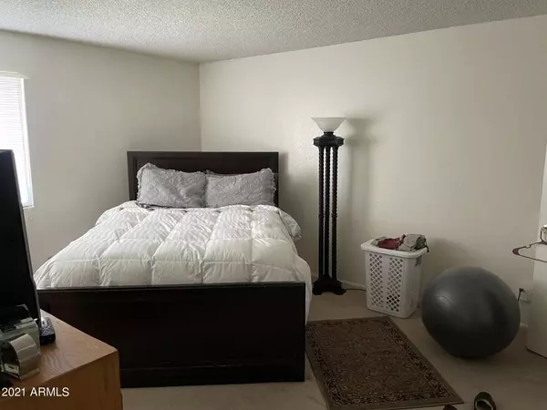 Mesa, AZ 85210,623 W GUADALUPE Road #280