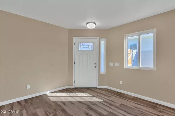 Phoenix, AZ 85006,749 E PIERCE Street