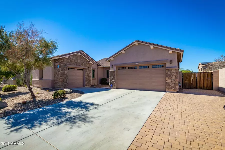 5038 S GOLD LEAF Place, Chandler, AZ 85249