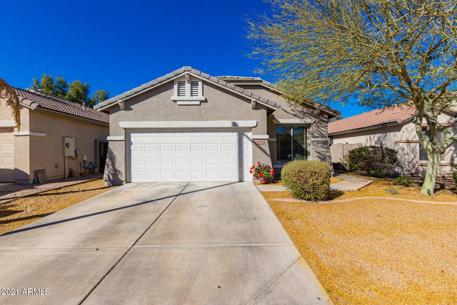 17218 W SMOKEY Drive, Surprise, AZ 85388