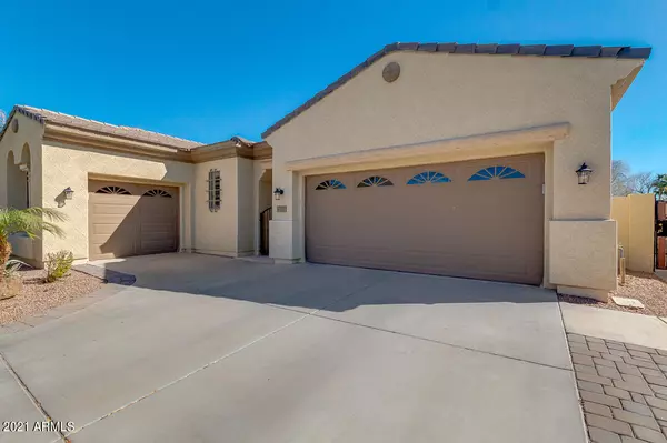 Chandler, AZ 85286,2587 S Santa Rita Way