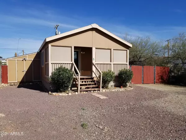 34351 S ANN BLACK Street, Black Canyon City, AZ 85324