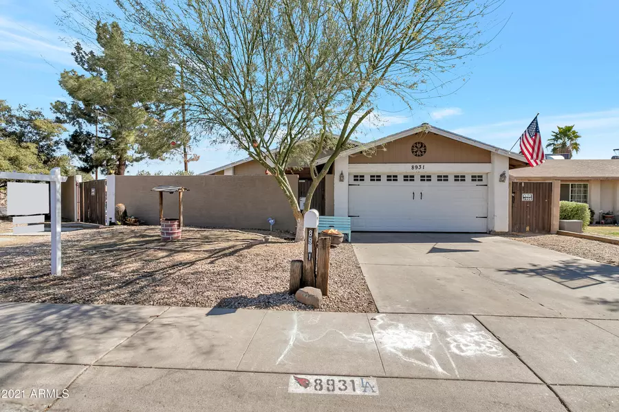 8931 N 56th Drive, Glendale, AZ 85302