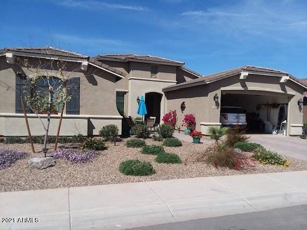 San Tan Valley, AZ 85140,748 W TALLOW TREE Avenue