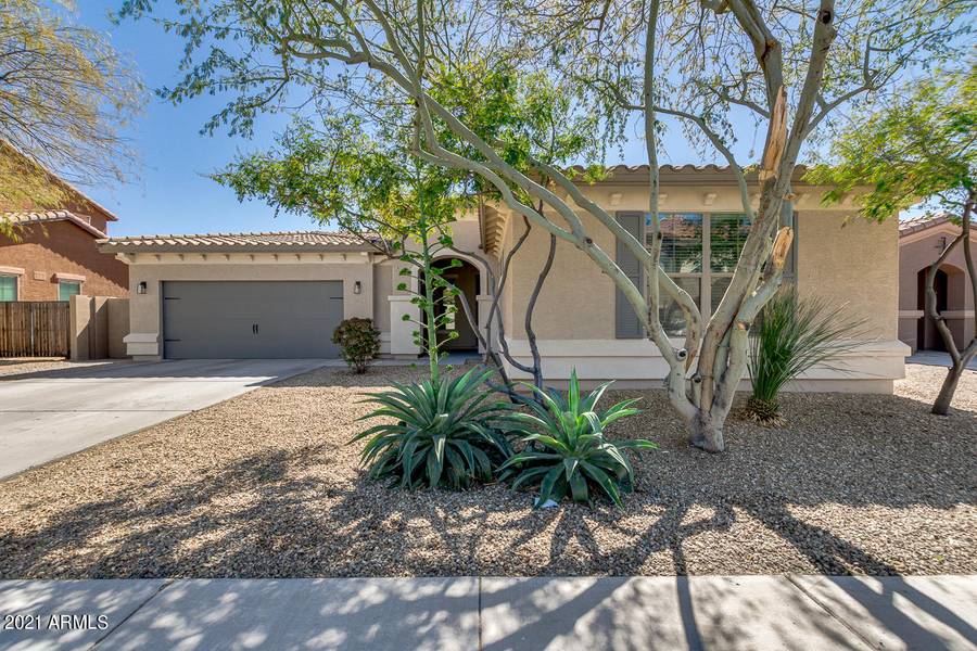 16153 W PAPAGO Street, Goodyear, AZ 85338