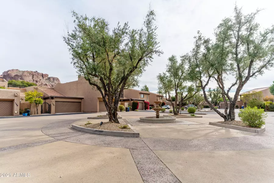 4438 E CAMELBACK Road #151, Phoenix, AZ 85018