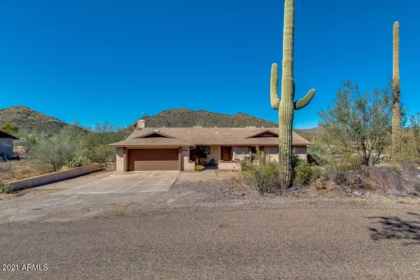 37210 N HIDDEN VALLEY Drive, Cave Creek, AZ 85331