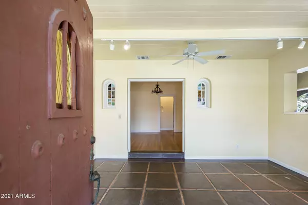 Phoenix, AZ 85007,1514 W VERNON Avenue