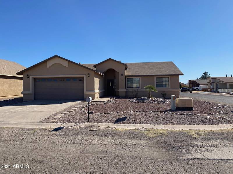 2701 E 8TH Street, Douglas, AZ 85607