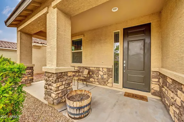 San Tan Valley, AZ 85140,806 W BLUE RIDGE Drive