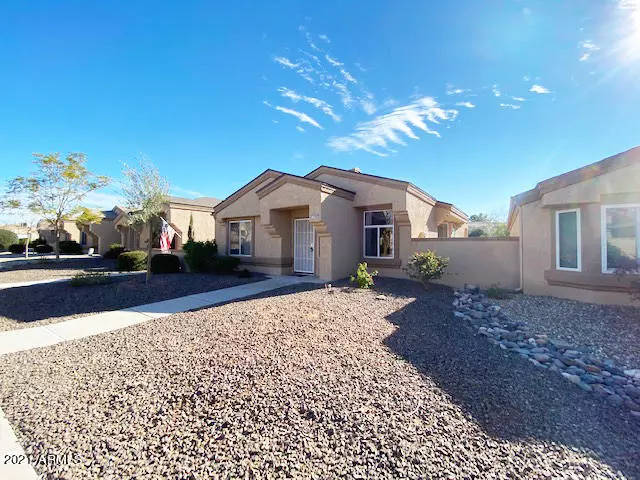 13706 W COUNTRYSIDE Drive, Sun City West, AZ 85375