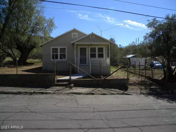 207 W Heiner Drive, Superior, AZ 85173