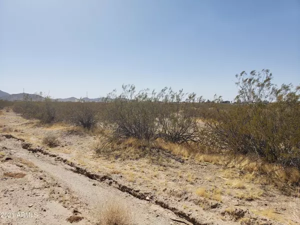 Salome, AZ 85348,39800 HICKORY Way #836