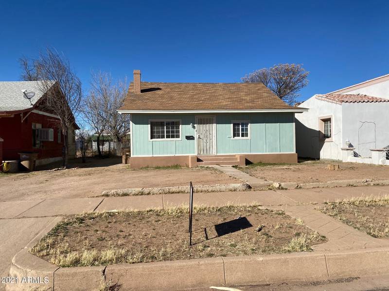 1338 E 12TH Street, Douglas, AZ 85607