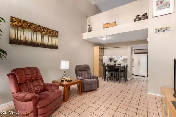 Phoenix, AZ 85008,5402 E WINDSOR Avenue #43