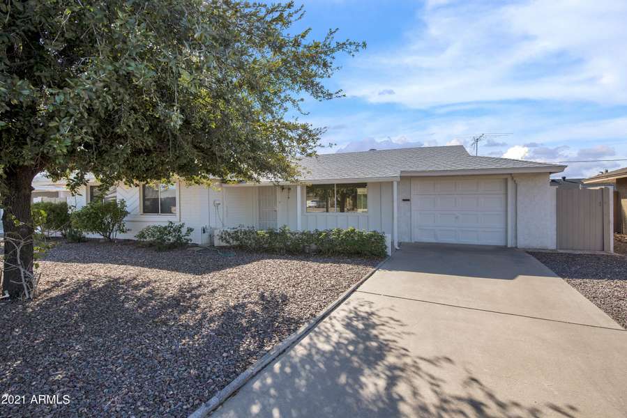 10319 W SUN CITY Boulevard, Sun City, AZ 85351