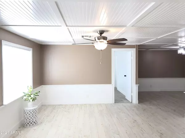 Phoenix, AZ 85022,1802 E LIBBY Street