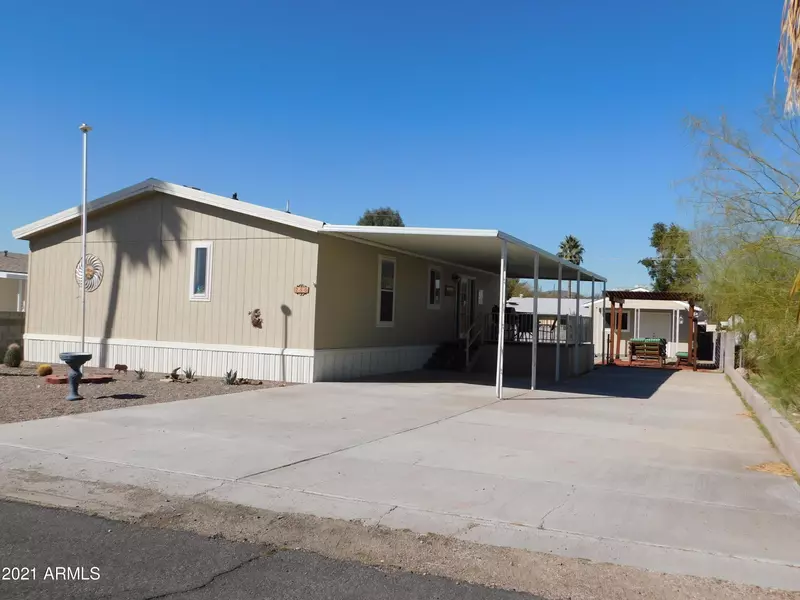 250 E DIANE Drive, Queen Valley, AZ 85118