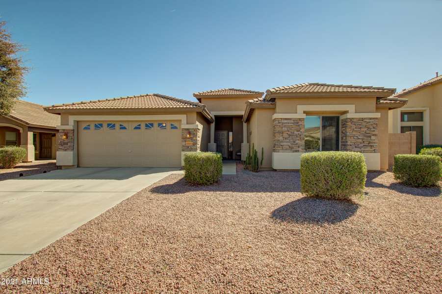 2069 W Sunshine Butte Drive, Queen Creek, AZ 85144