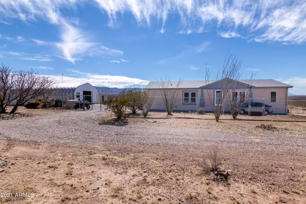 Tombstone, AZ 85638,3389 S MACKS WAY 3395 Way