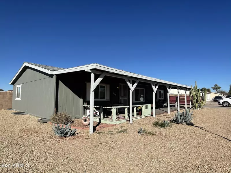 726 E GOLDMINE Lane, San Tan Valley, AZ 85140