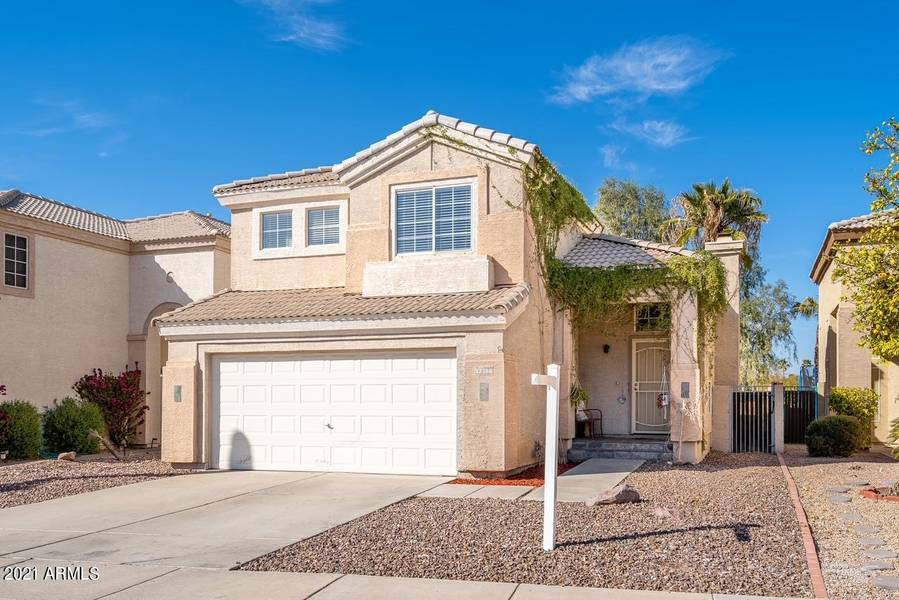 13586 W DESERT FLOWER Drive, Goodyear, AZ 85395