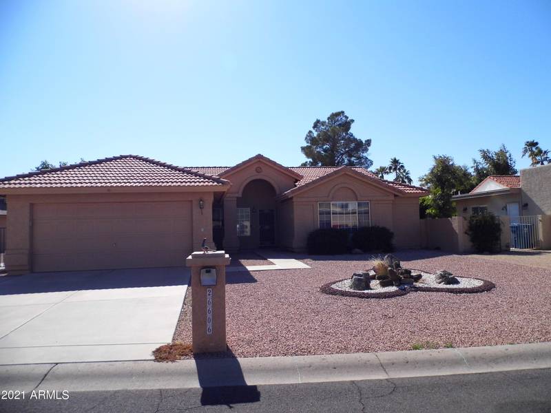 26606 S PEAR TREE Drive, Sun Lakes, AZ 85248