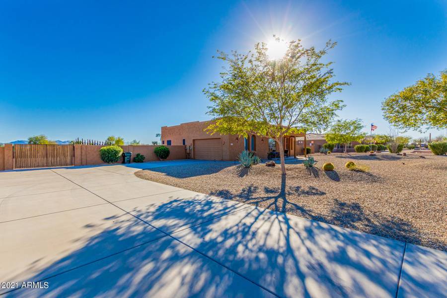 22931 W PEAK VIEW Road, Wittmann, AZ 85361