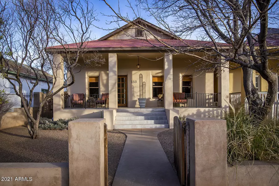 133 BLACK KNOB View, Bisbee, AZ 85603