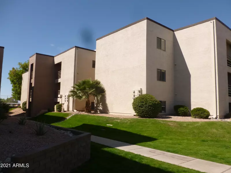 1340 N RECKER Road #226, Mesa, AZ 85205