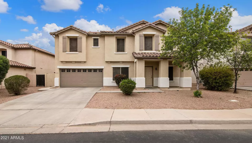 3758 E Betsy Lane, Gilbert, AZ 85296