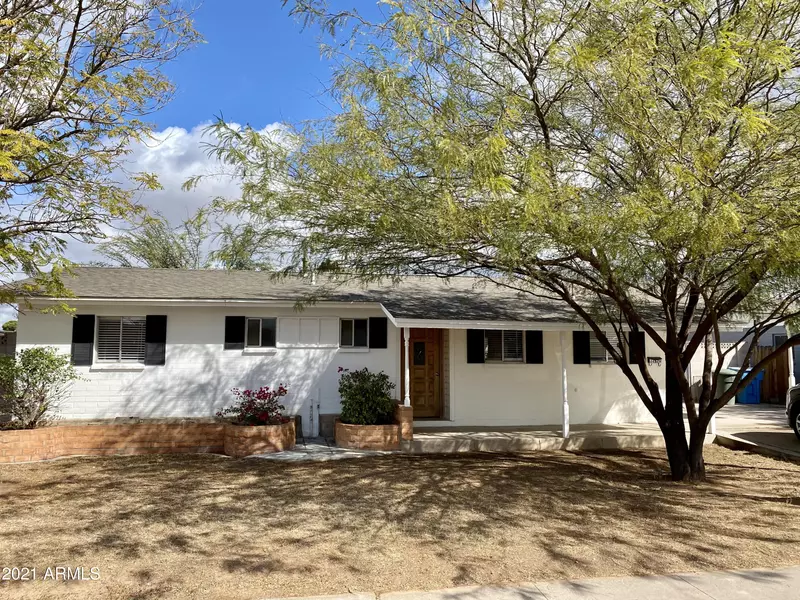 3250 E HILLERY Drive, Phoenix, AZ 85032