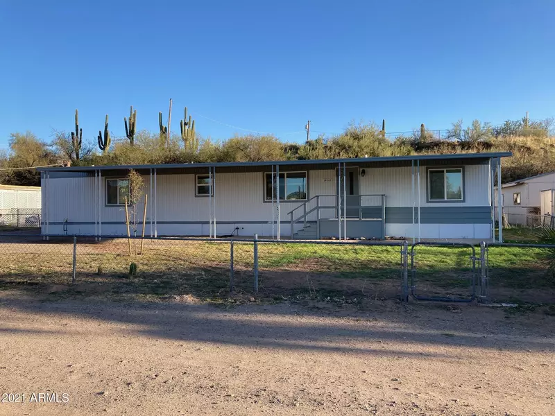 19265 E ABBOTT Alley, Black Canyon City, AZ 85324