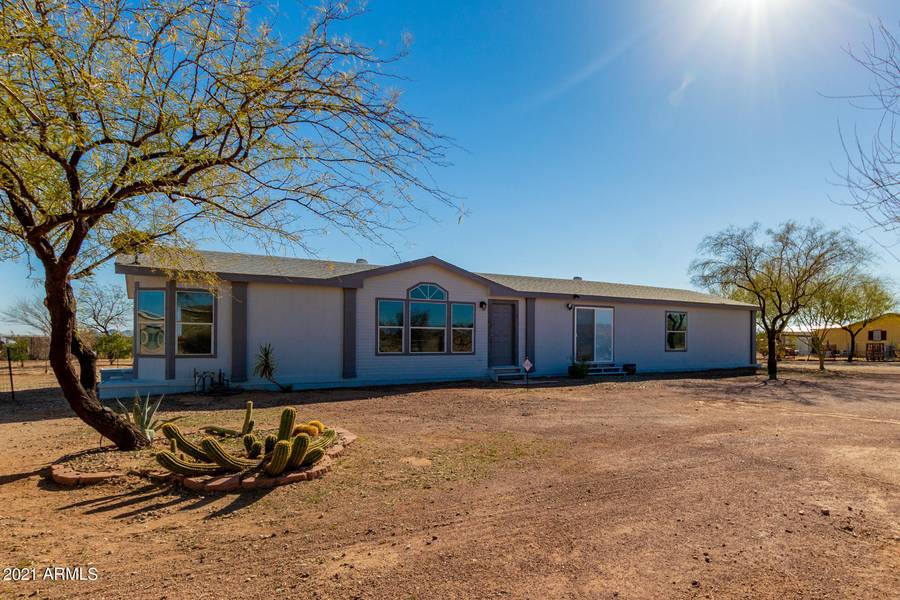 21005 N BIG HORN MOUNTAIN Road, Wittmann, AZ 85361