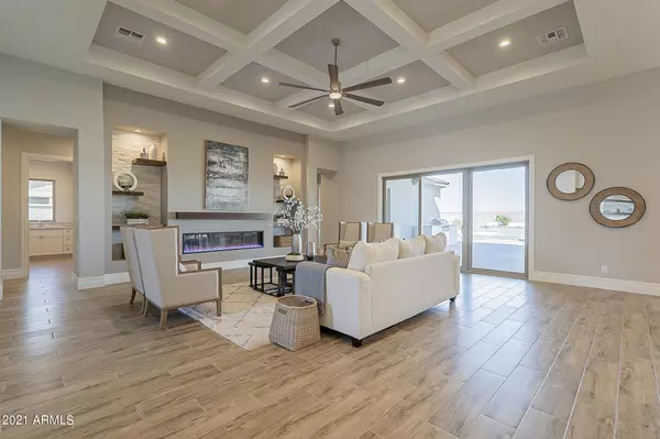 Gilbert, AZ 85298,3104 E BLACKHAWK Drive
