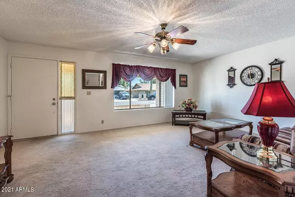 Mesa, AZ 85206,838 S ROANOKE --