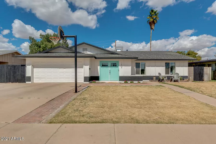 1424 E BROADMOR Drive, Tempe, AZ 85282