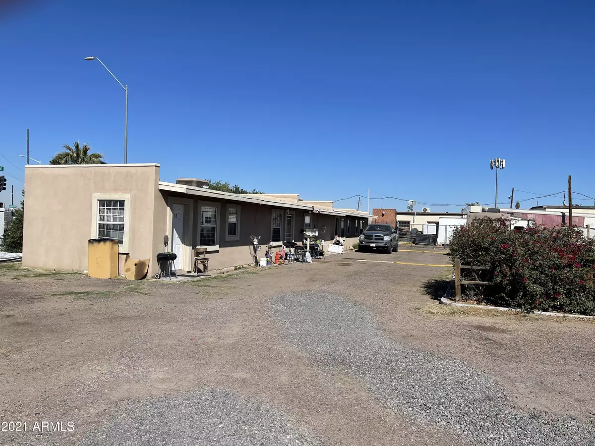 Phoenix, AZ 85017,3060 N GRAND Avenue