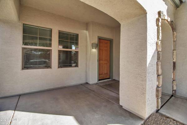 Phoenix, AZ 85037,9118 W CYPRESS Street