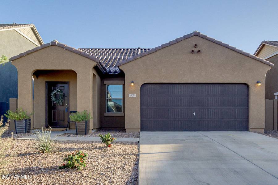 409 W Mammoth Cave Drive, San Tan Valley, AZ 85140