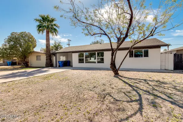 Phoenix, AZ 85013,335 W GLENROSA Avenue